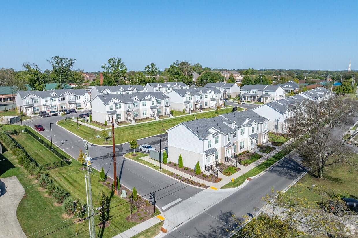 Stadium Townhomes photo 34