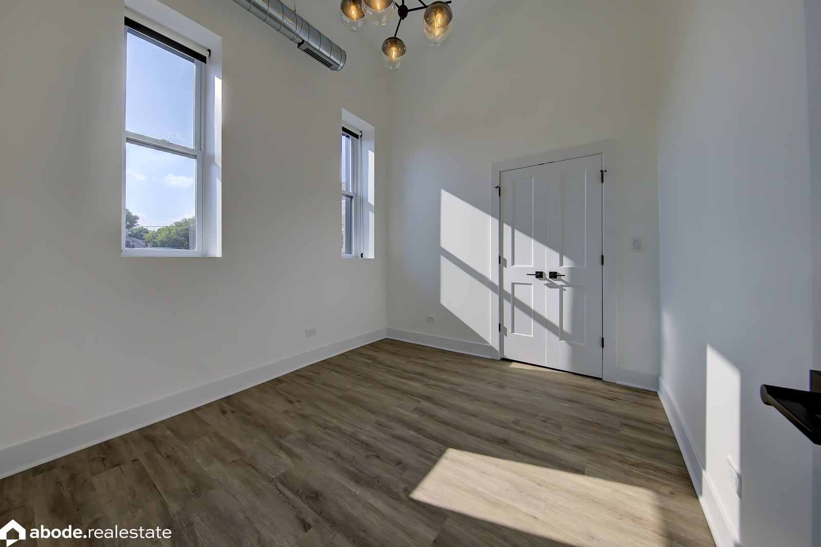 4731 N Western Ave photo 51