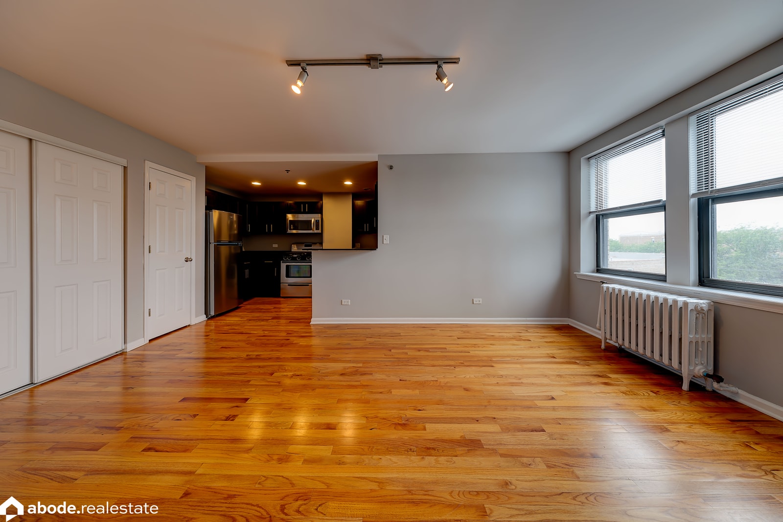 Uptown Regency photo 17