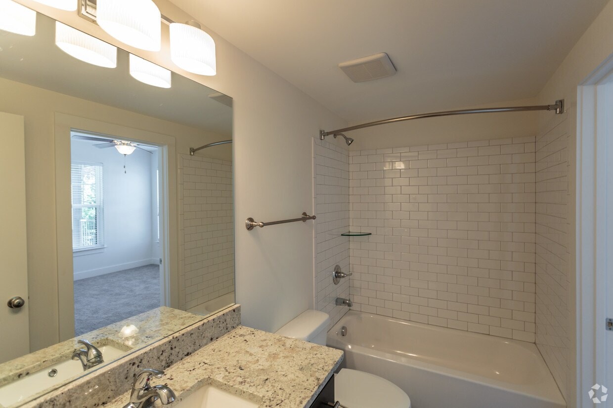 Mayfair West End photo 33
