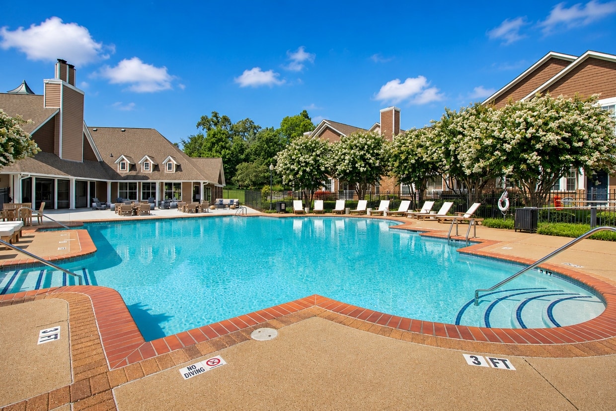 Woodland Pointe Residences photo 18