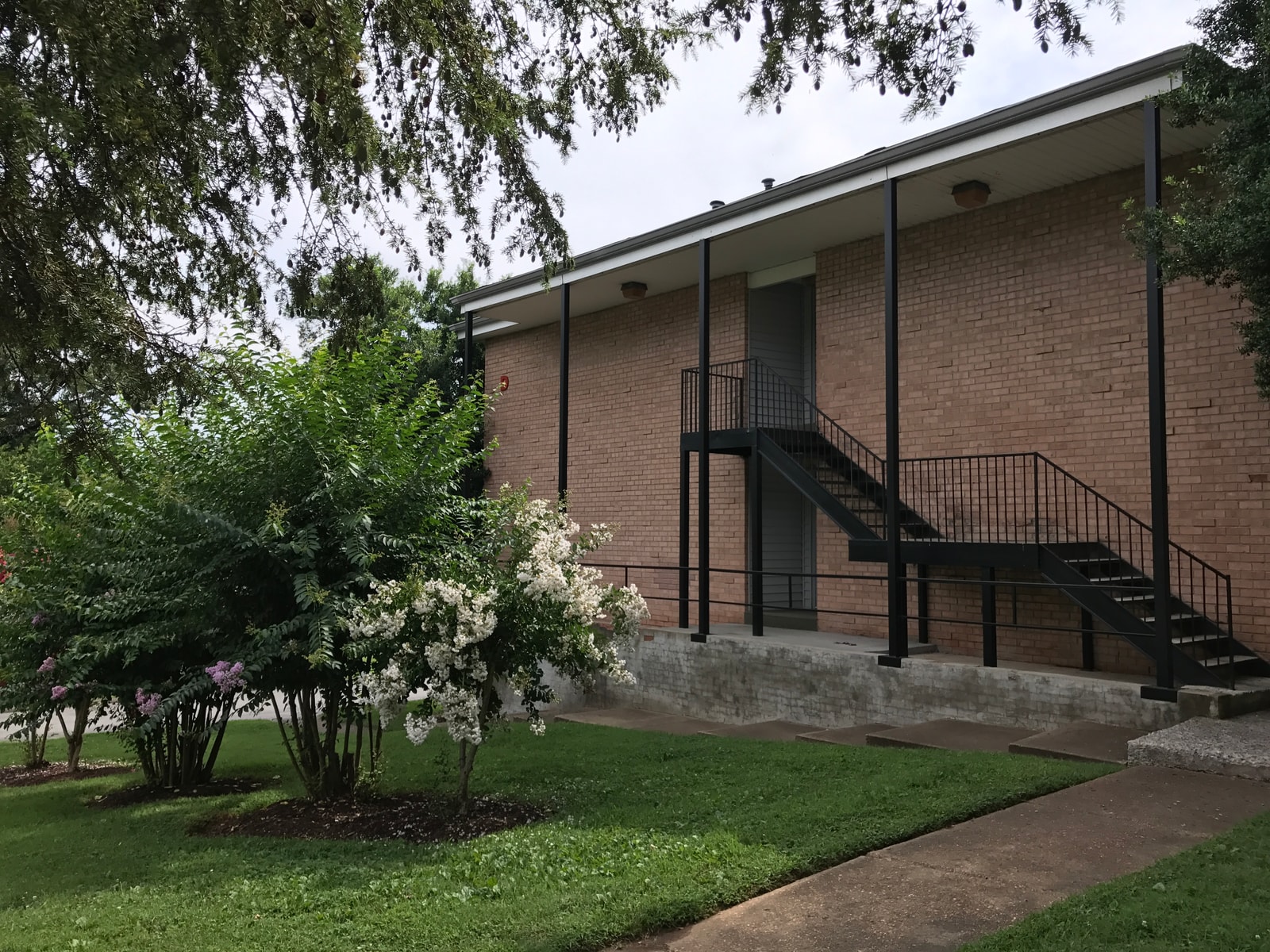 1005 Hickory Hill Ln, Hermitage, TN 37076 — bedrooms view