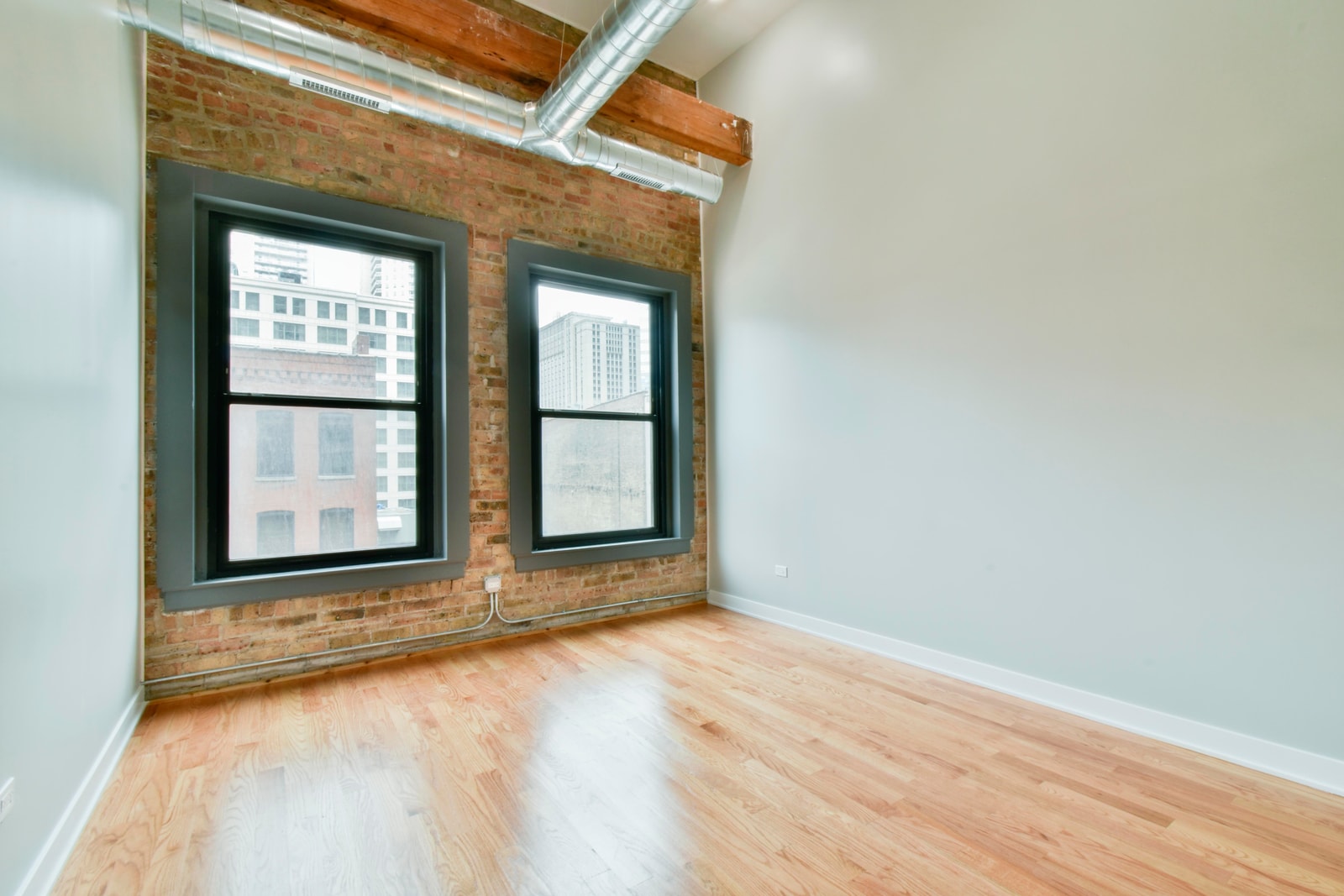 Hubbard Place photo 19