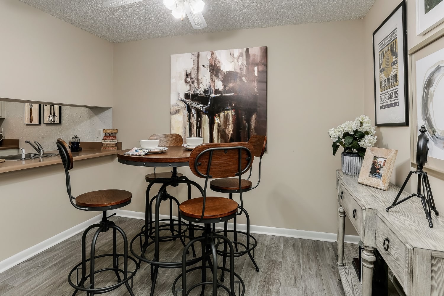 121 Hickory Trace Dr, Nashville, TN 37211 — all view
