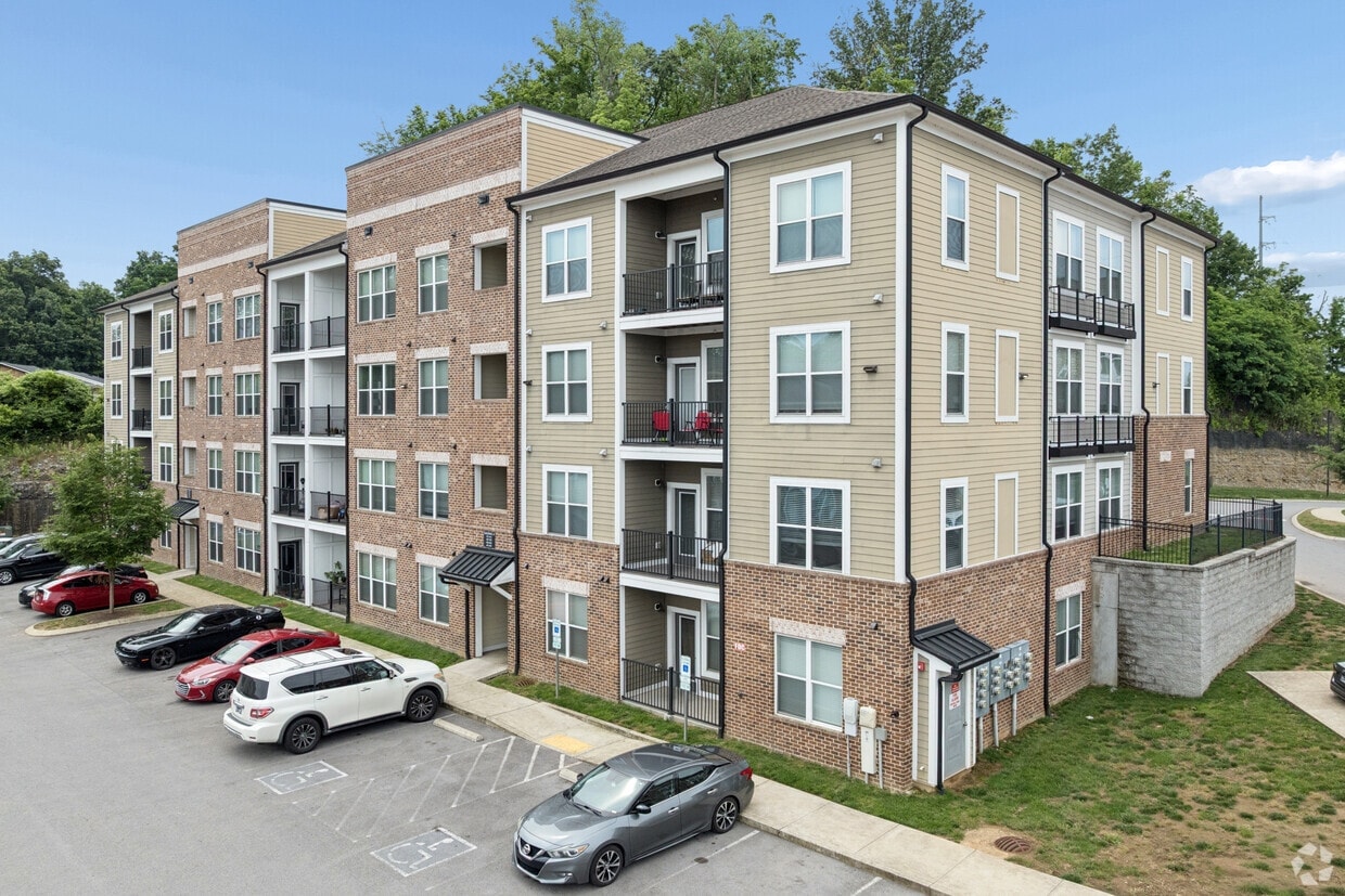 Hermitage Flats photo 23