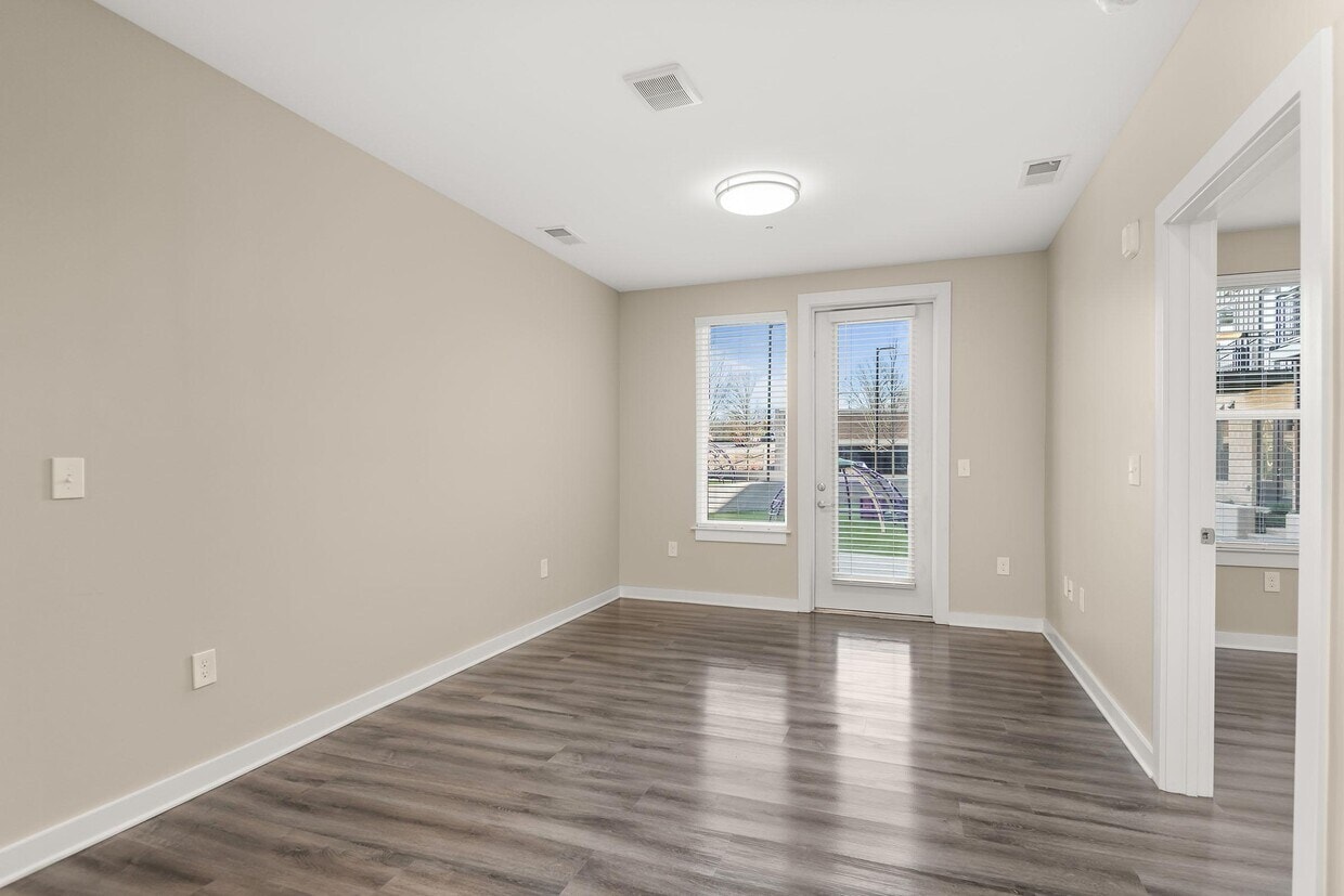 Cherry Oaks photo 43