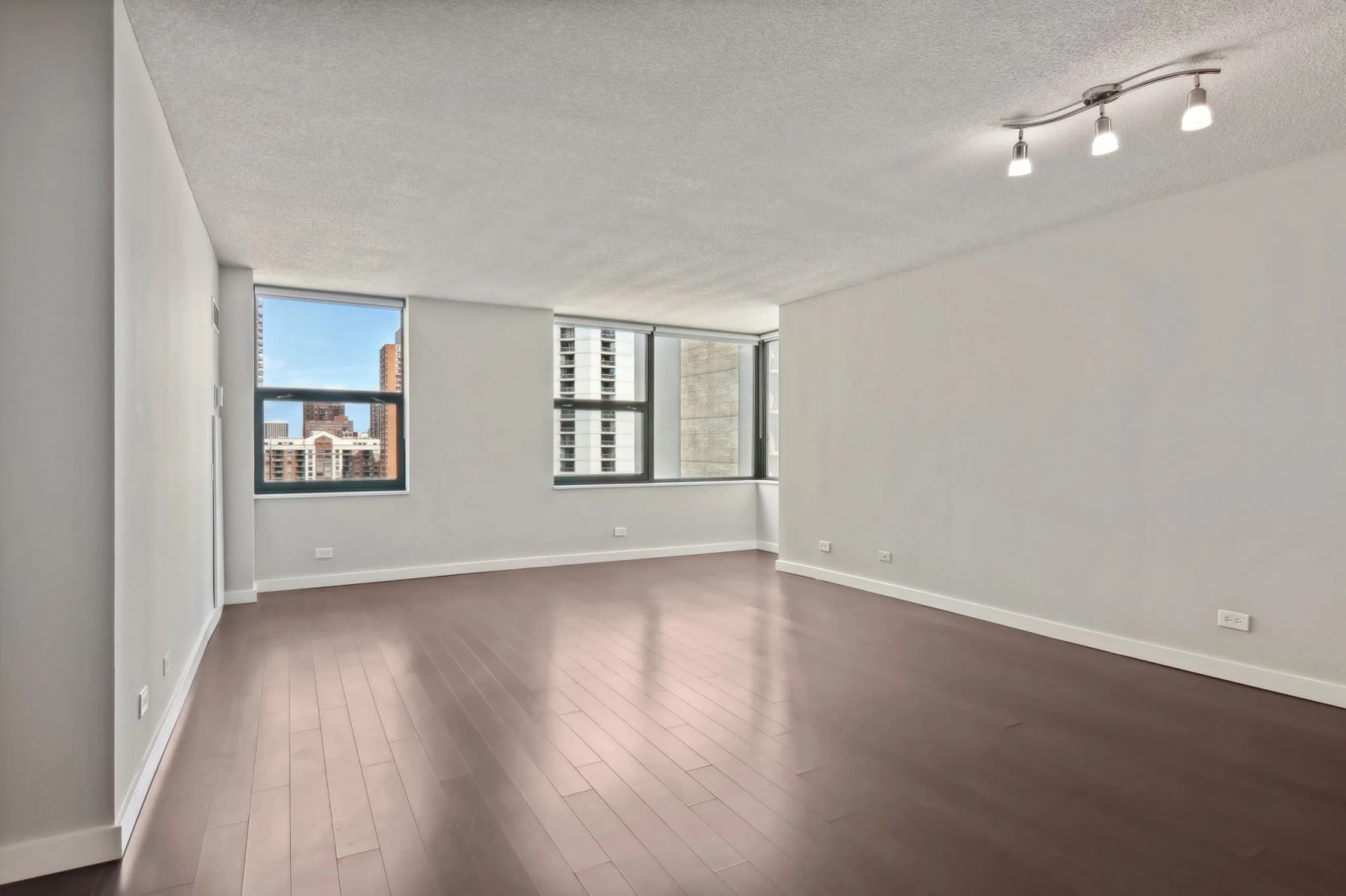 West77 Apartments photo 10