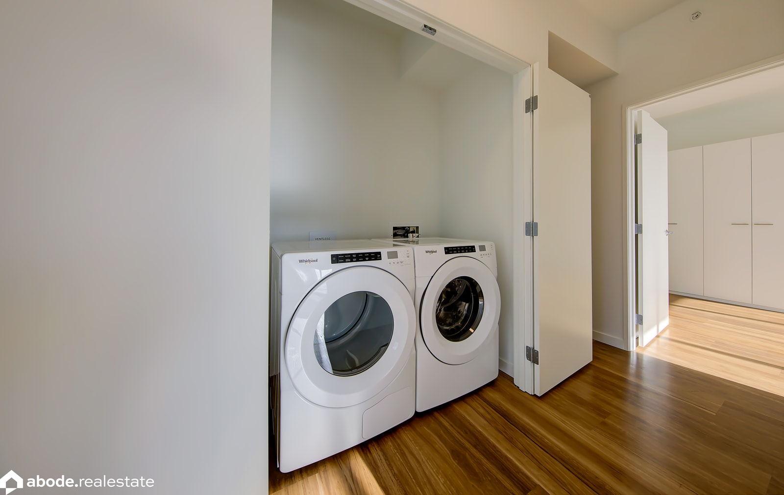 Optima Lakeview photo 23