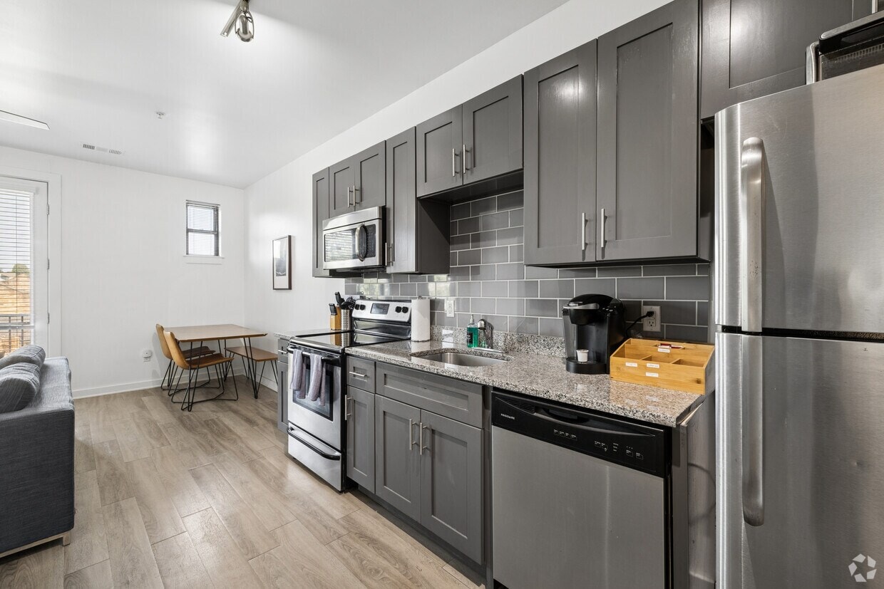 Midtown Place photo 37