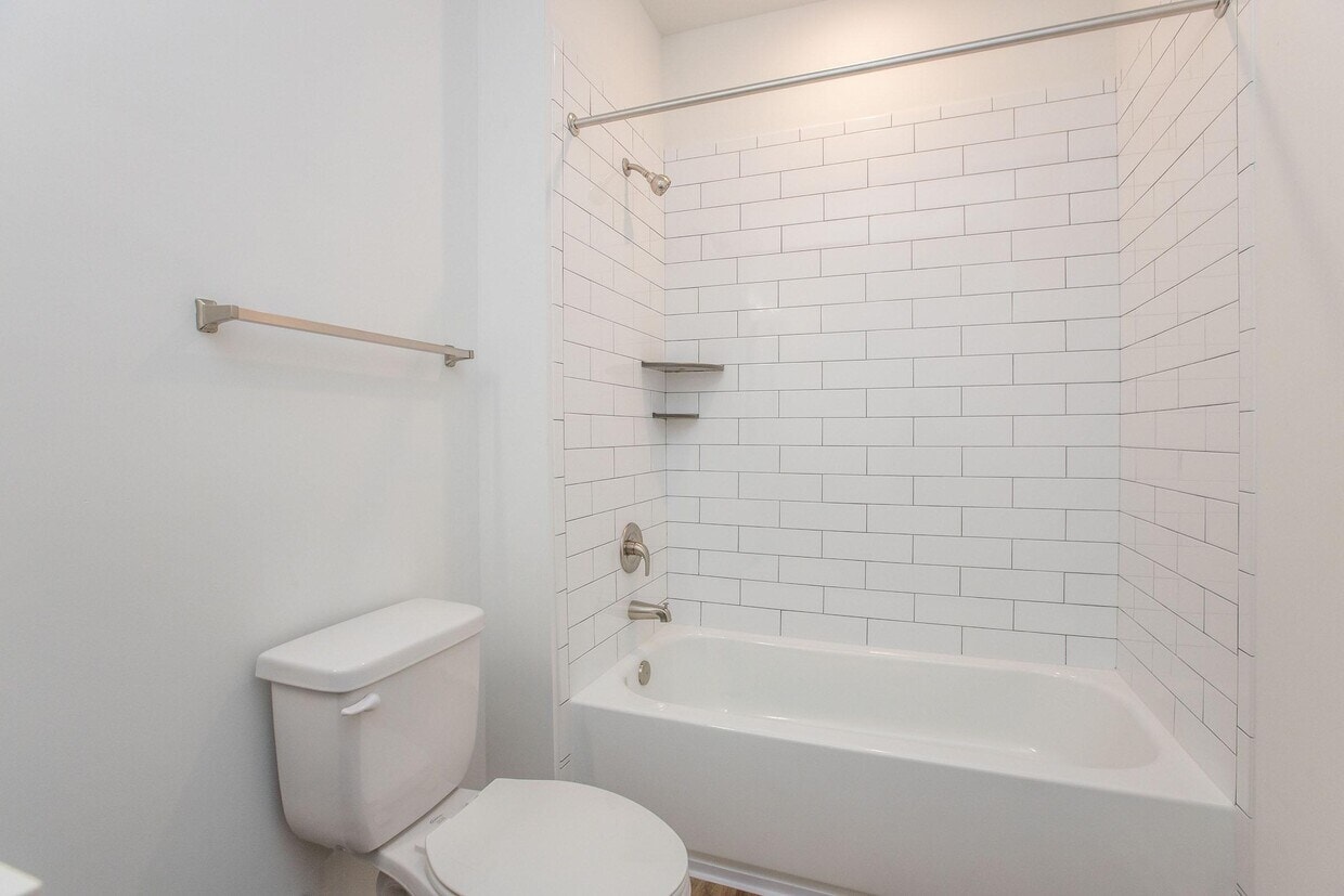 East Seventy Nine Apartments photo 46
