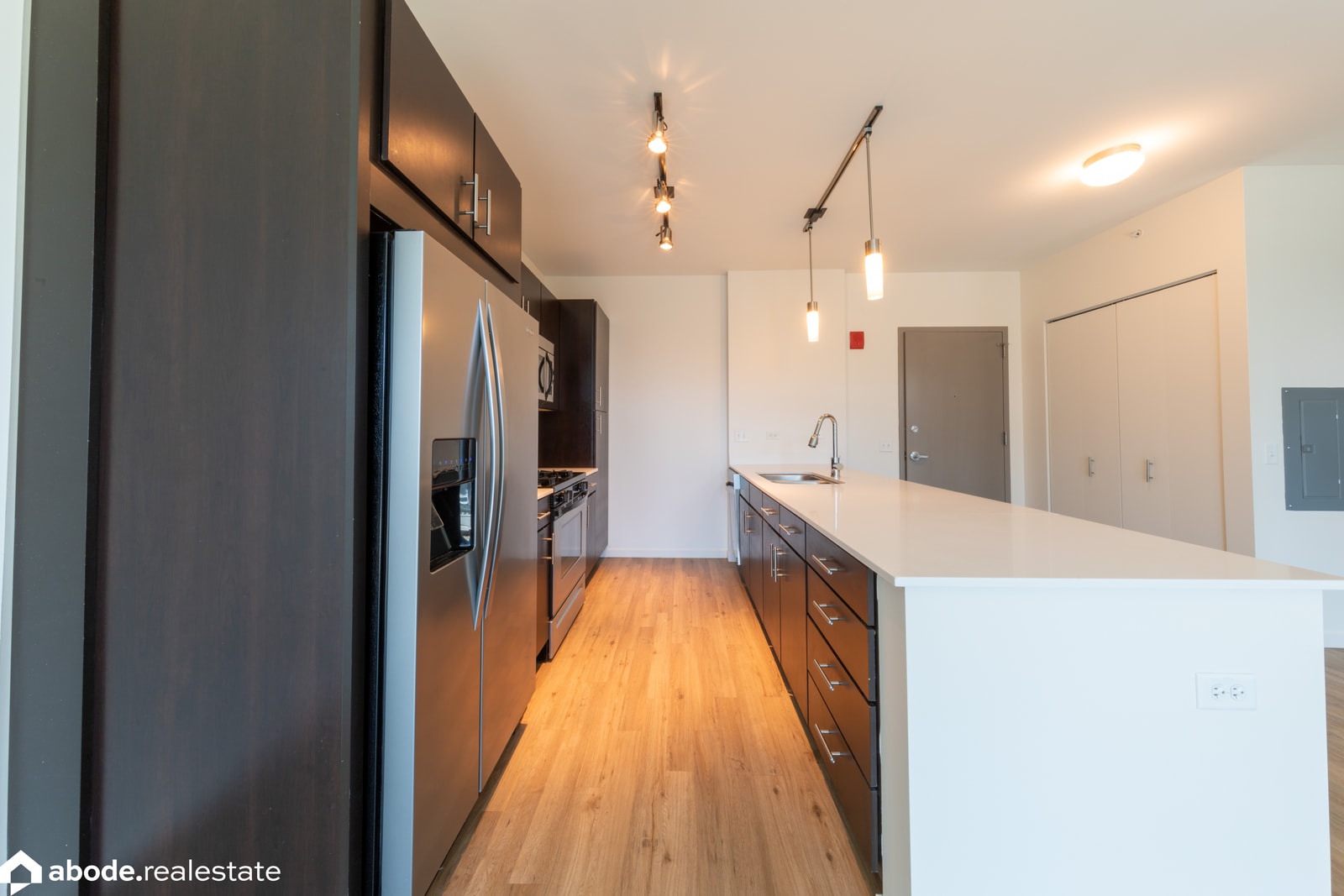 Halsted Flats photo 62