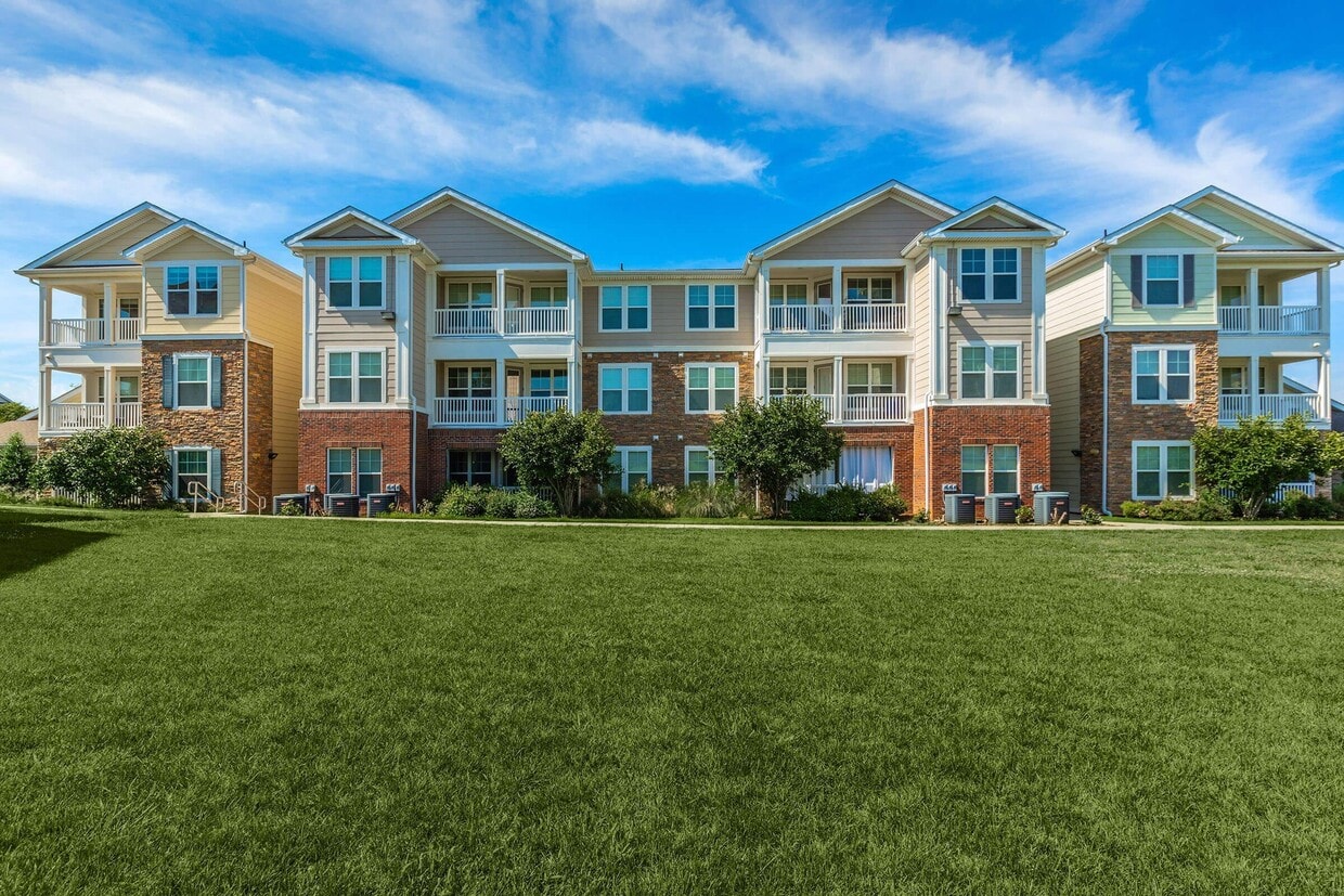 The Point at Waterford Crossing photo 39