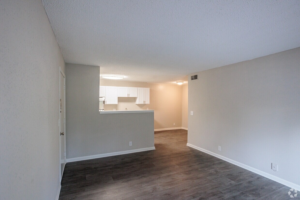 Kingwood photo 14