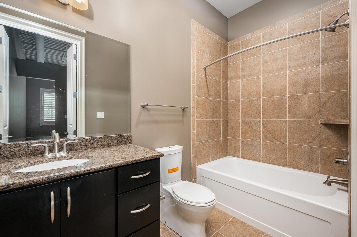 The Gateway Village photo 15