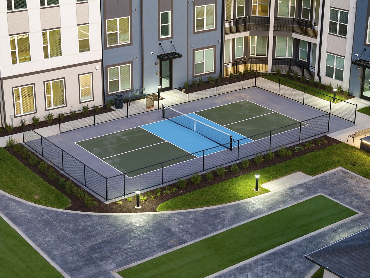 The Hickory at Indian Lake Village Apartments photo 21