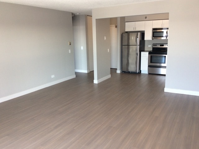 2555 N Clark St photo 17