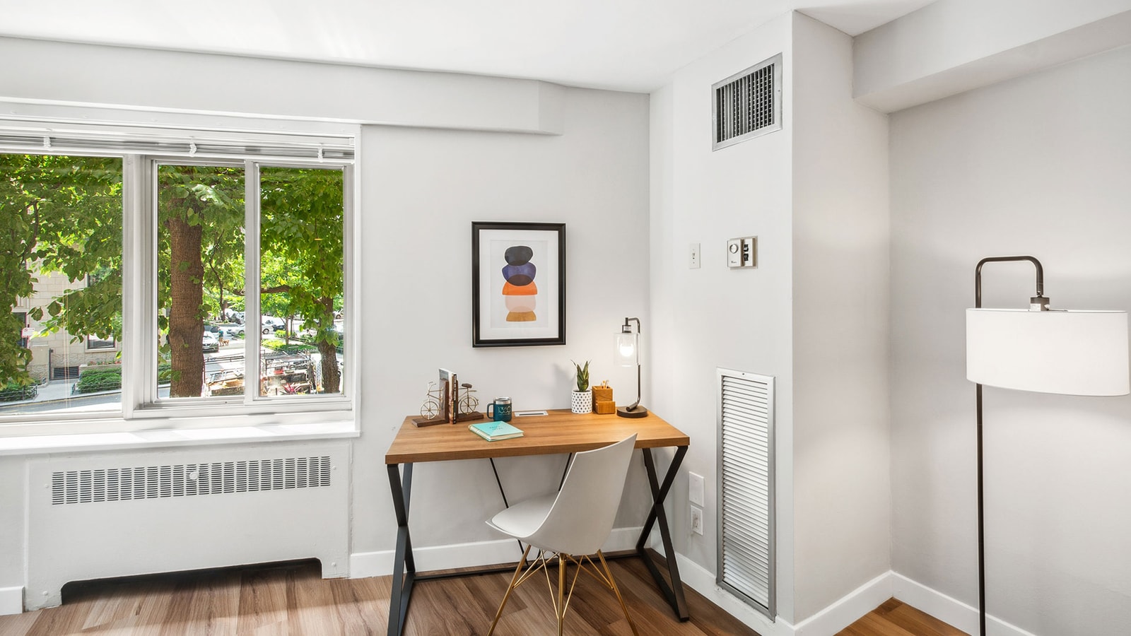 1350 North Lake Shore Drive photo 16