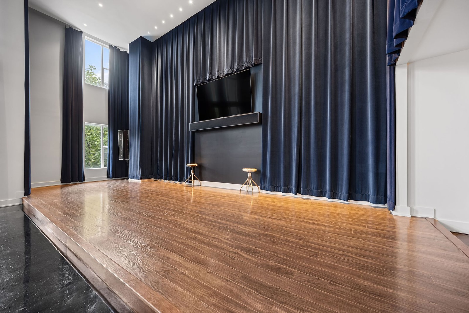 1221 Division St, Nashville, TN 37203 — kitchen view
