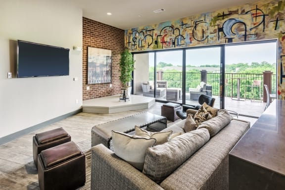 2300 8th Ave S, Nashville, TN 37204 — living view