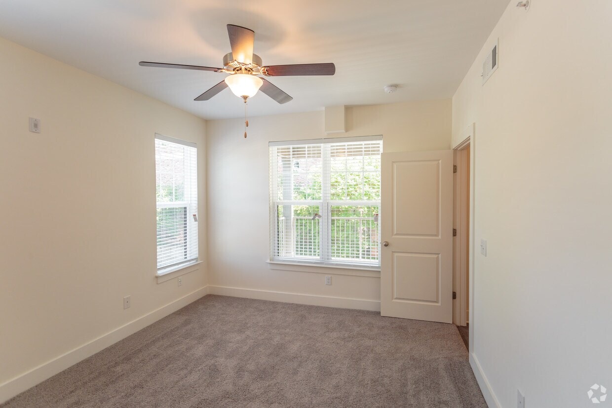 Mayfair West End photo 34