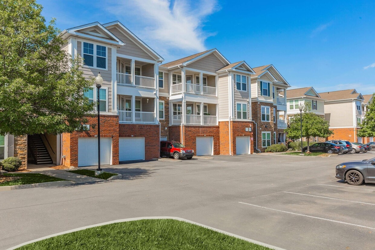 The Point at Waterford Crossing photo 68