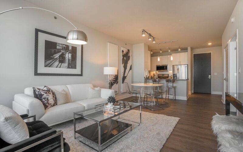 The Elle Apartments photo 39