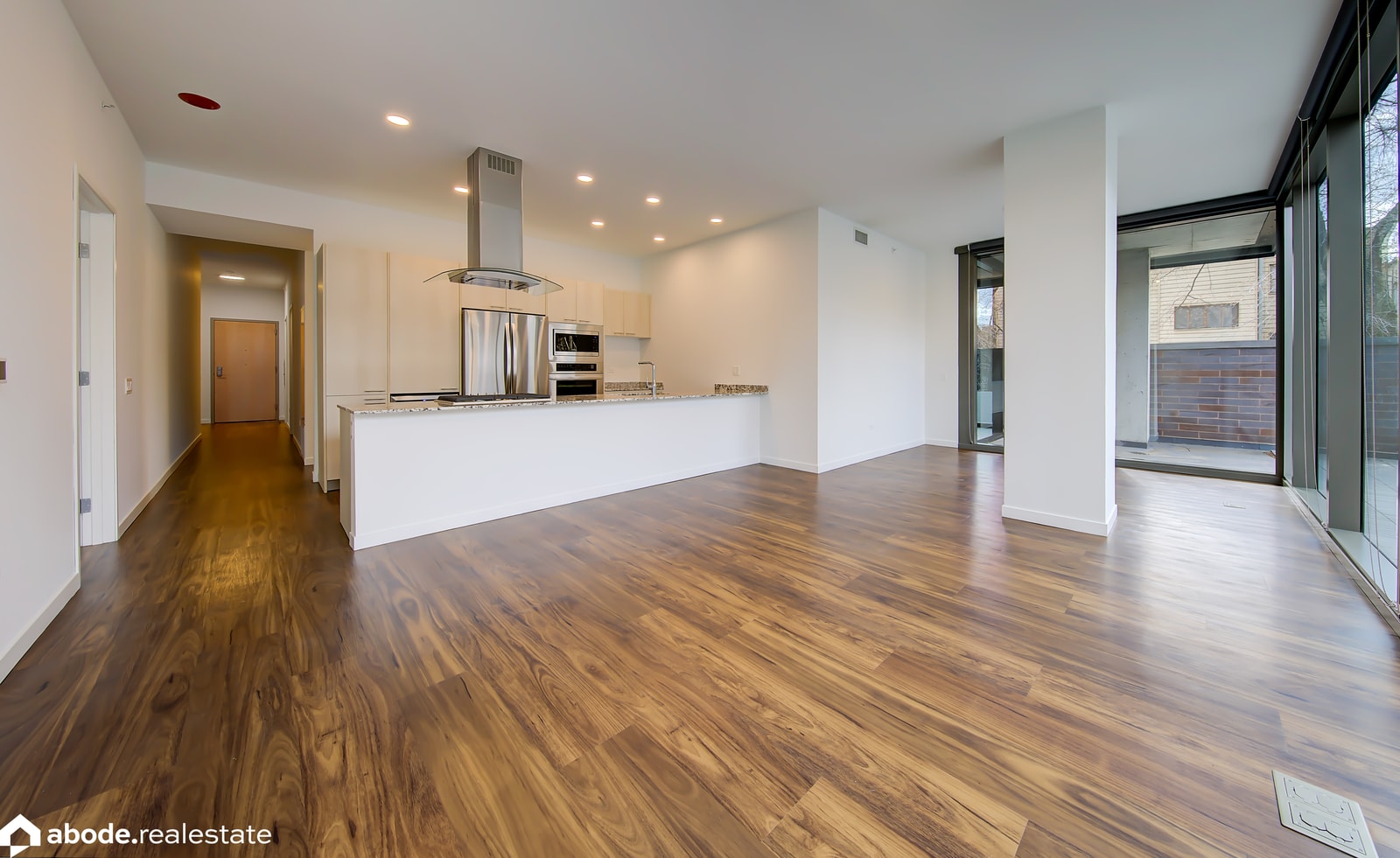 Optima Lakeview photo 119