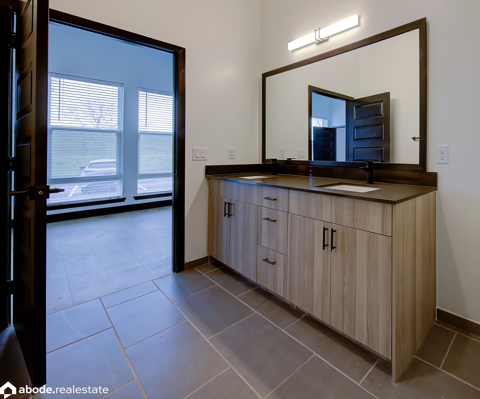 Abberly Riverwalk Apartment Homes photo 66