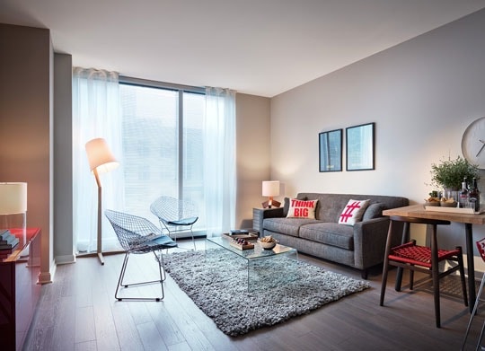 500 Lake Shore Drive photo 22