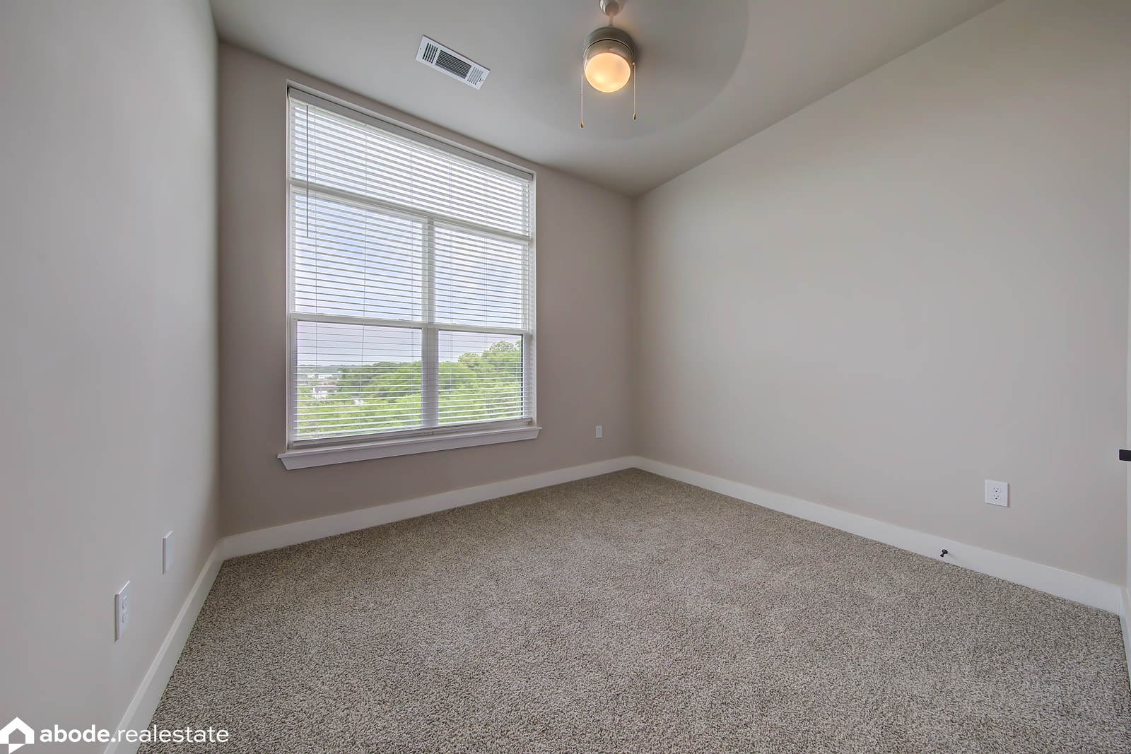 CODA Wedgewood Houston Luxury Apartments photo 12