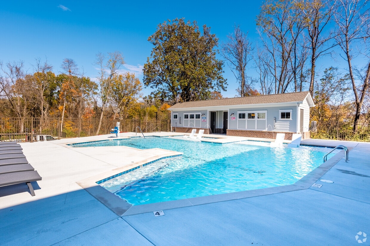 Crest at Stones Branch photo 16