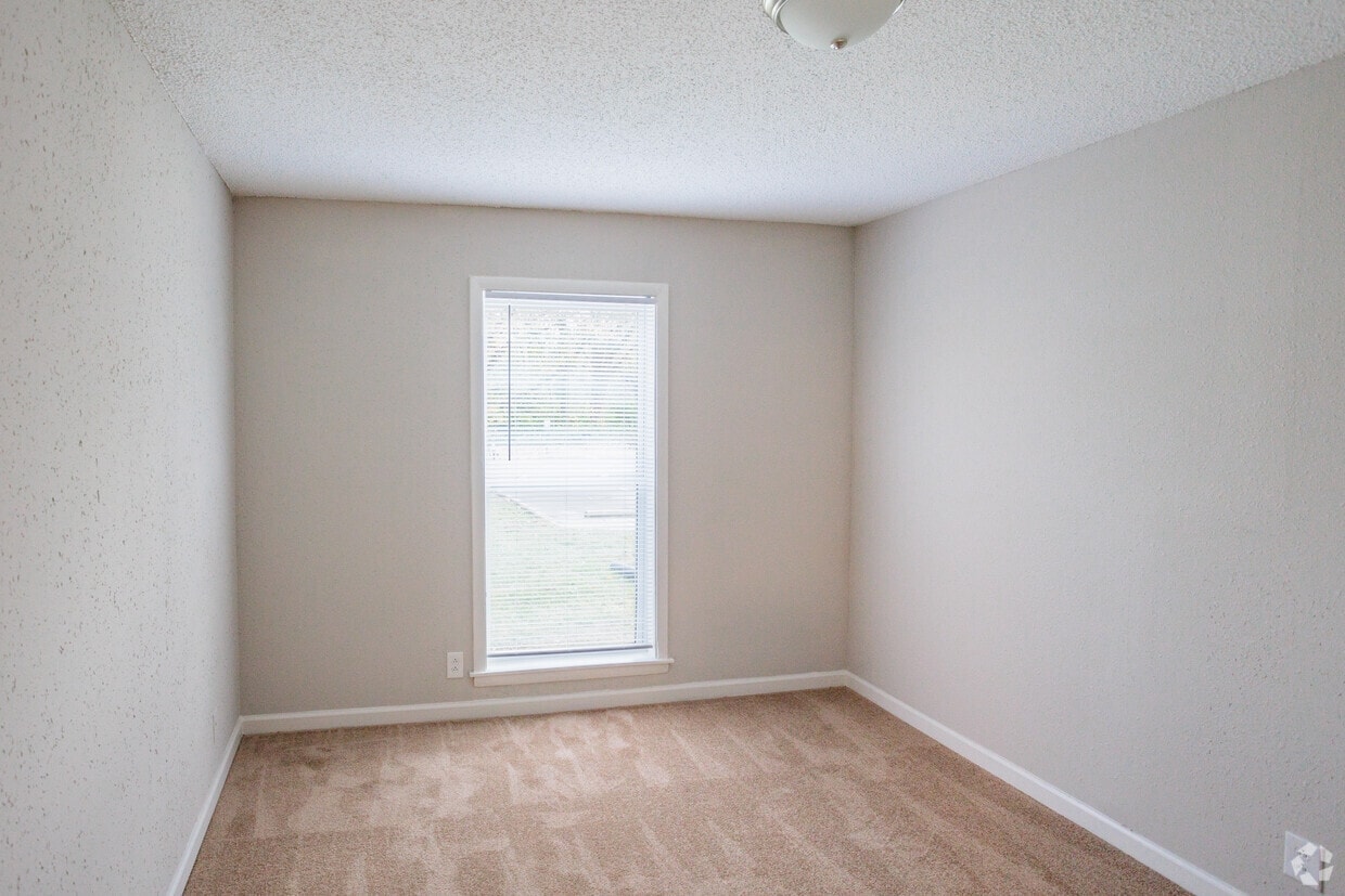 Kingwood photo 19