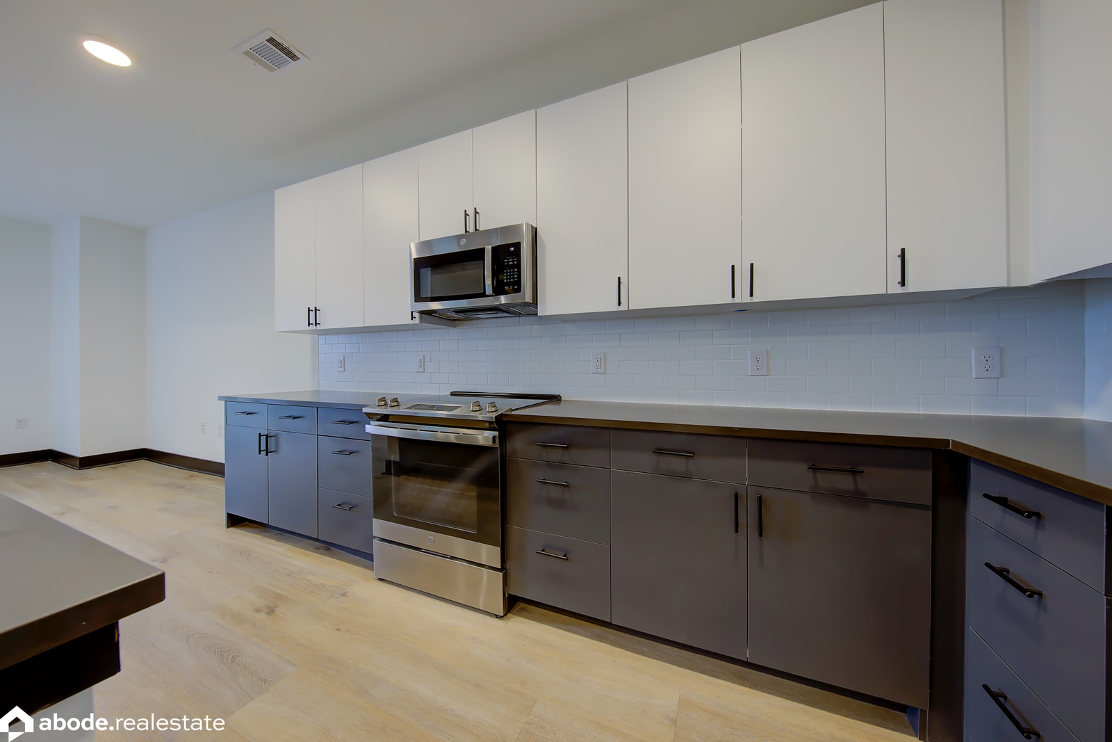 Abberly Riverwalk Apartment Homes photo 70
