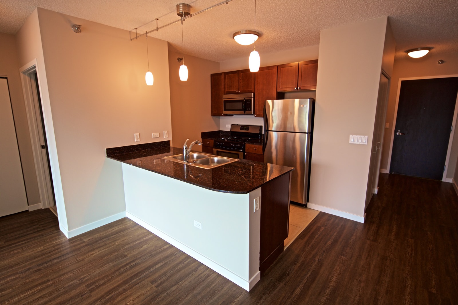 Atwater Apartments photo 103