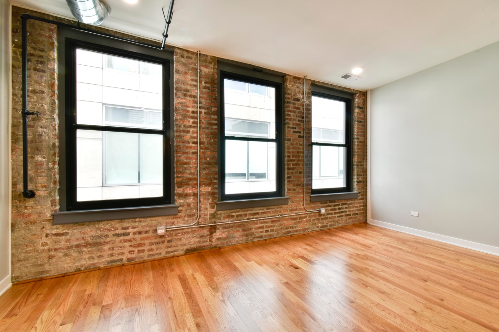 Hubbard Place photo 33