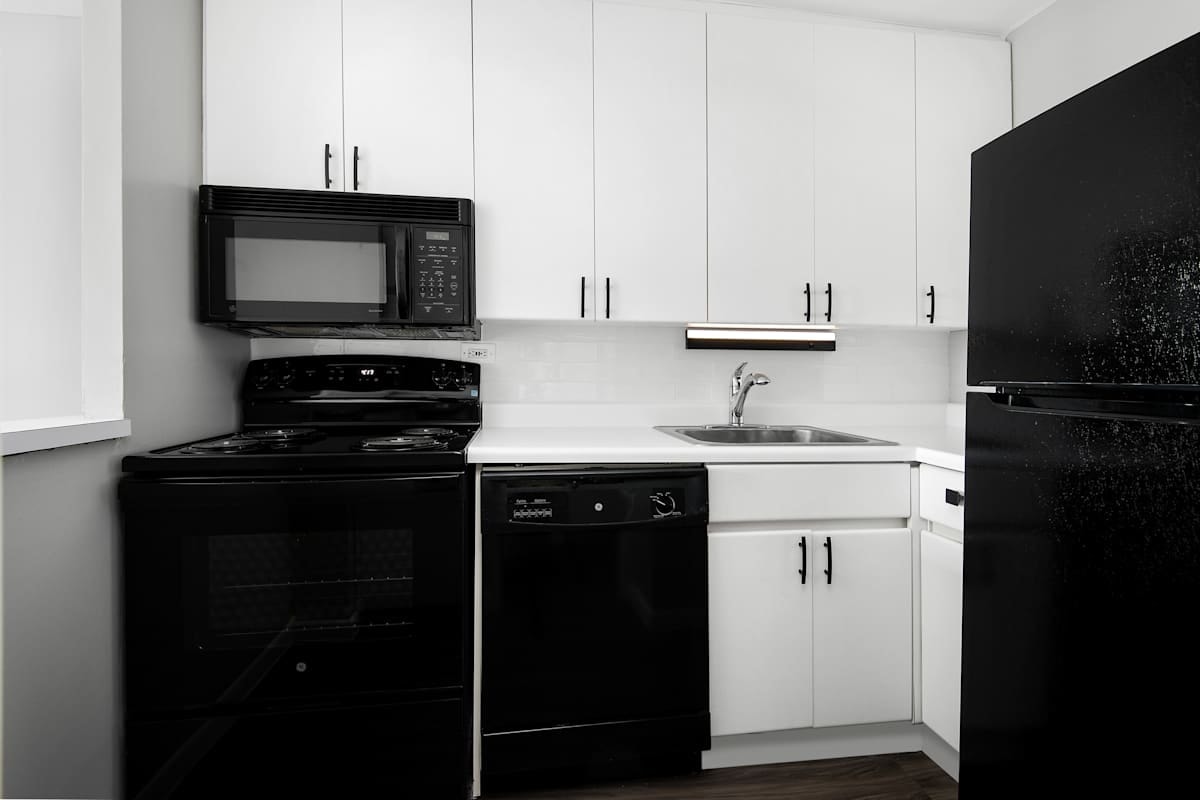 3450 N. Lake Shore Drive photo 34