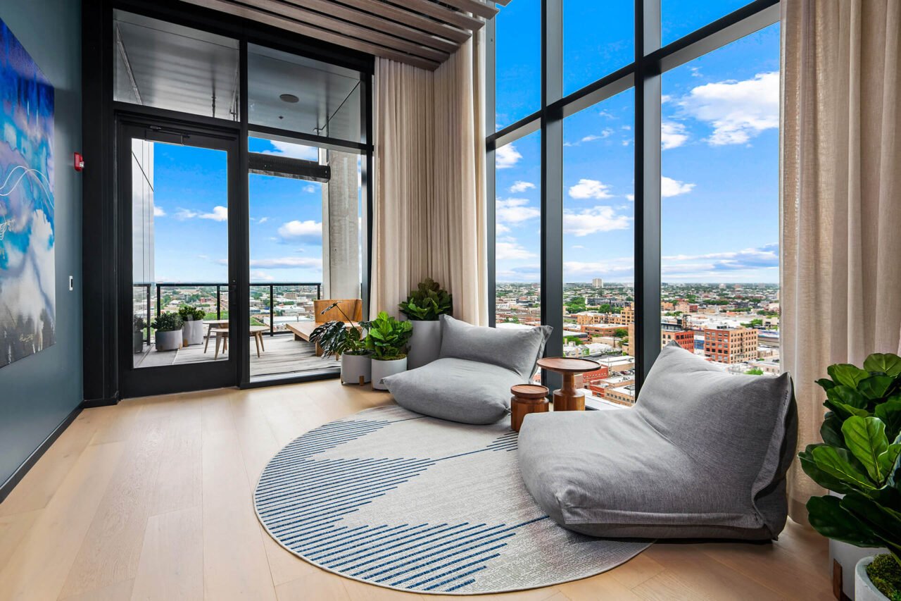 Parq Fulton photo 4