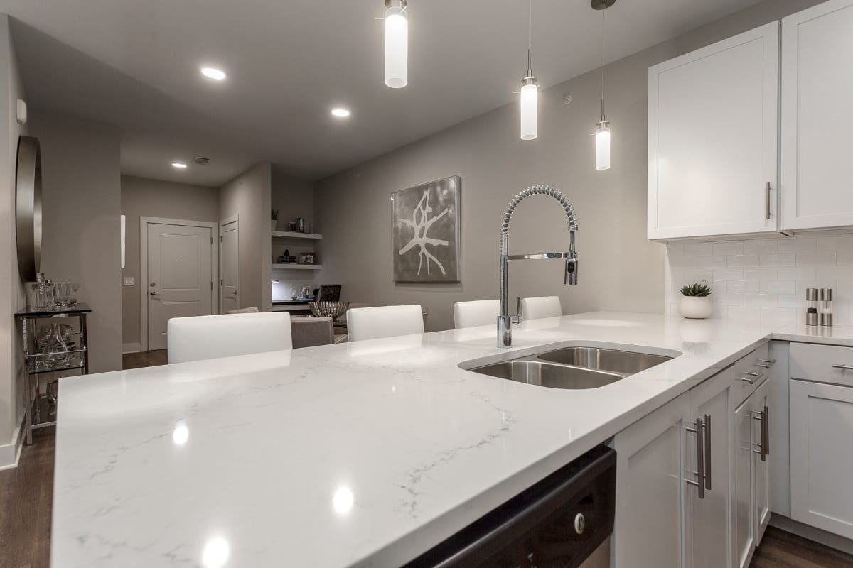 1307 Westlawn Blvd, Murfreesboro, TN 37128 — kitchen view