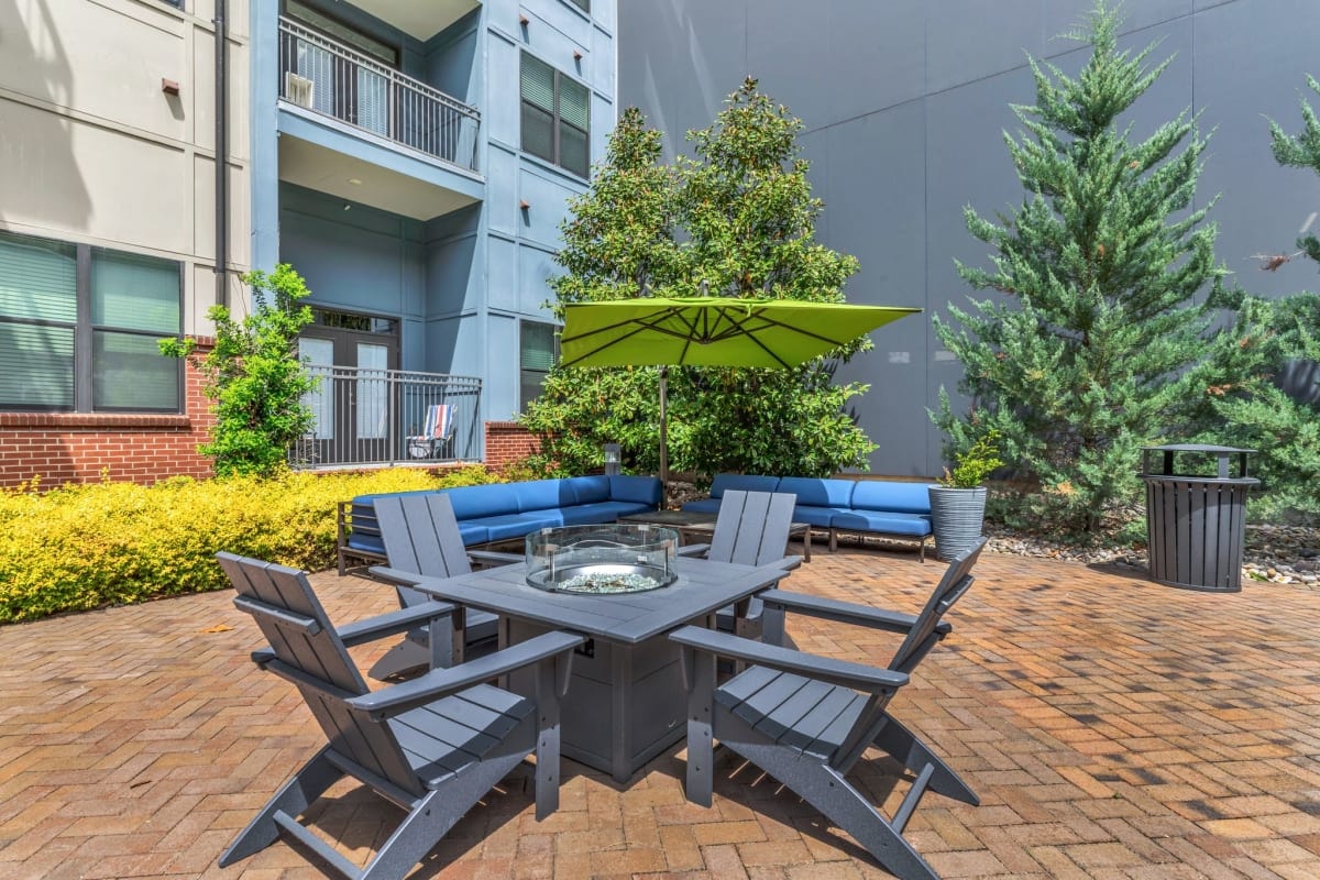 2350 8th Ave S, Nashville, TN 37204 — kitchen view