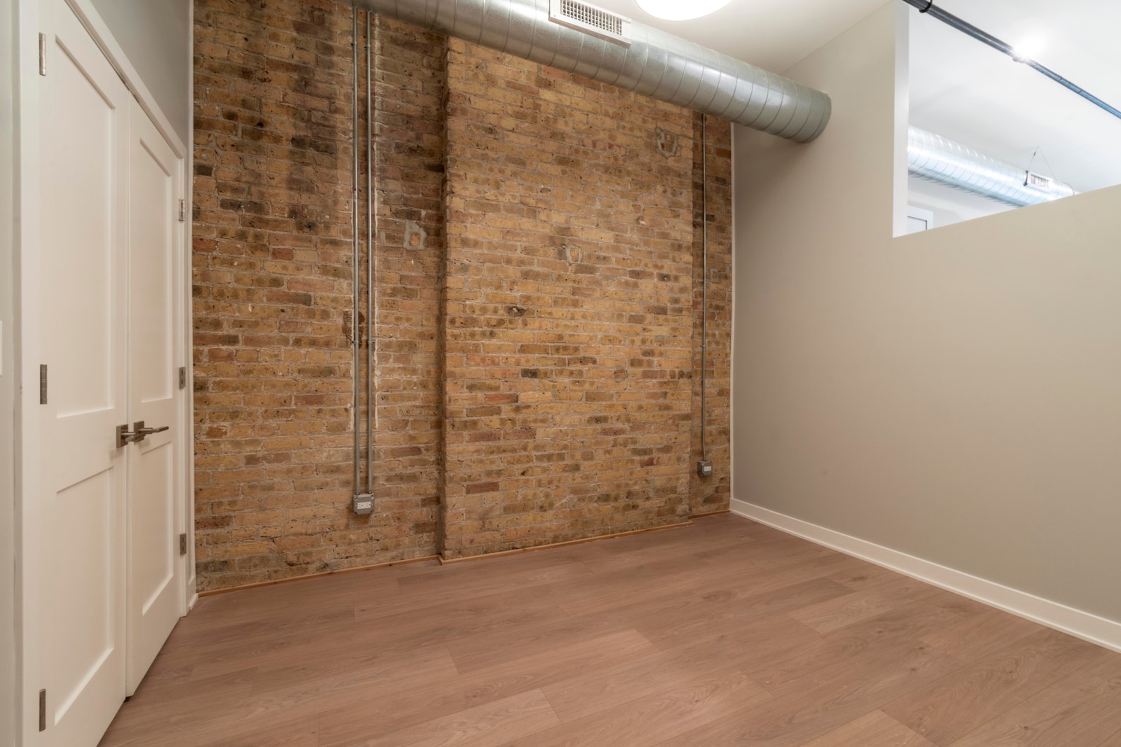 Hubbard Place photo 68