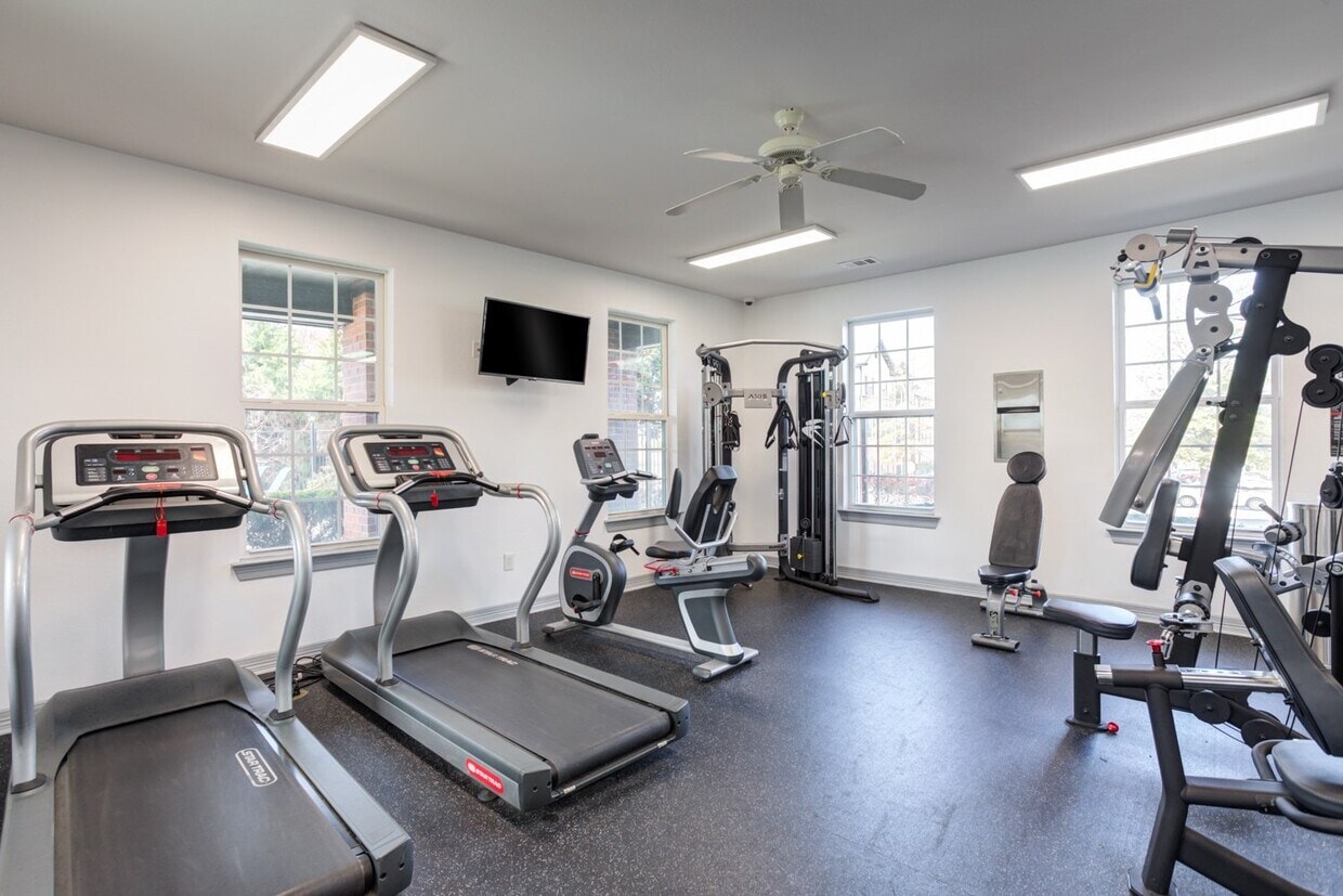 377 Athens Way, Nashville, TN 37228 — living view