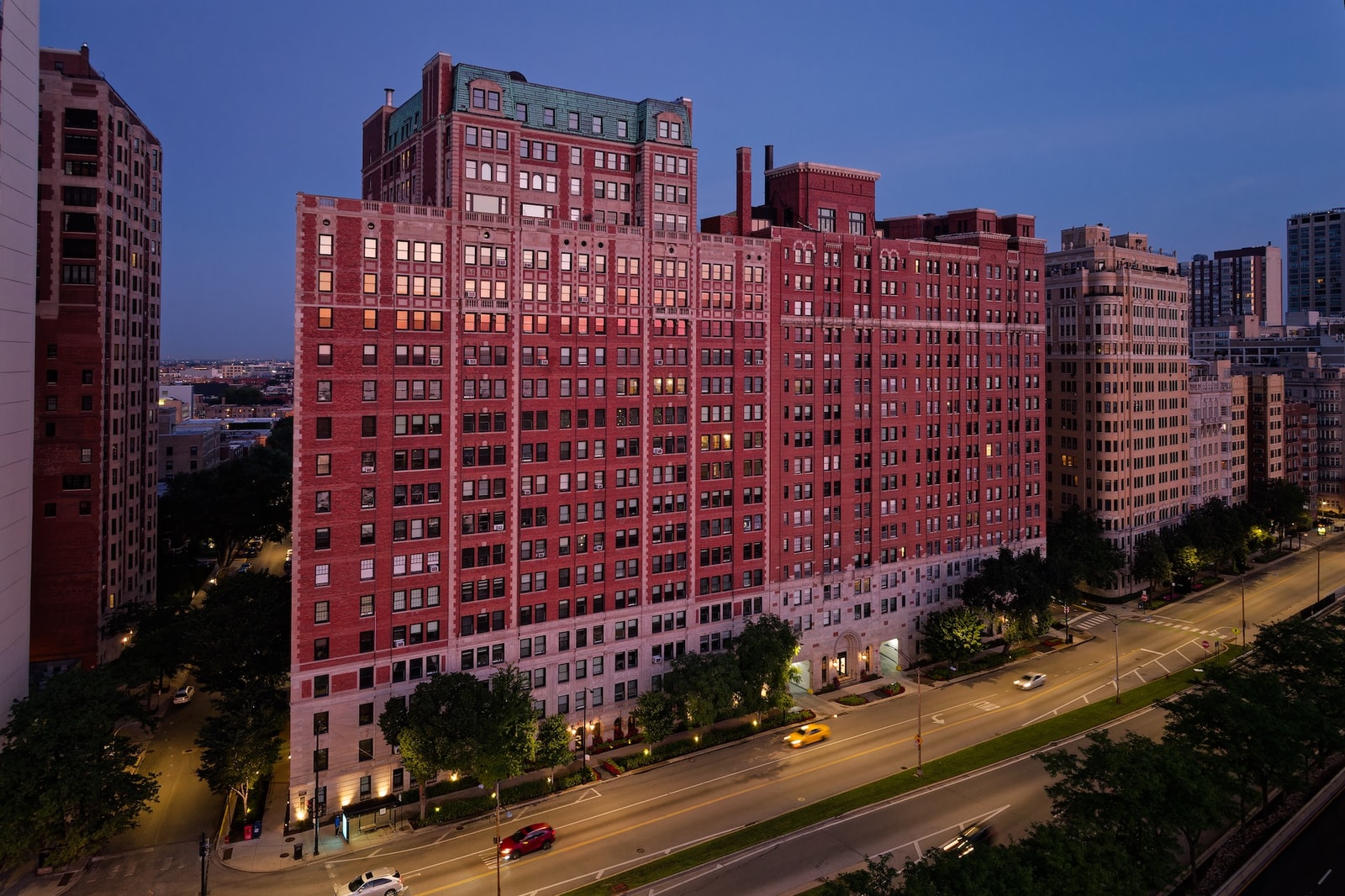 3260-70 N Lake Shore Drive photo 12