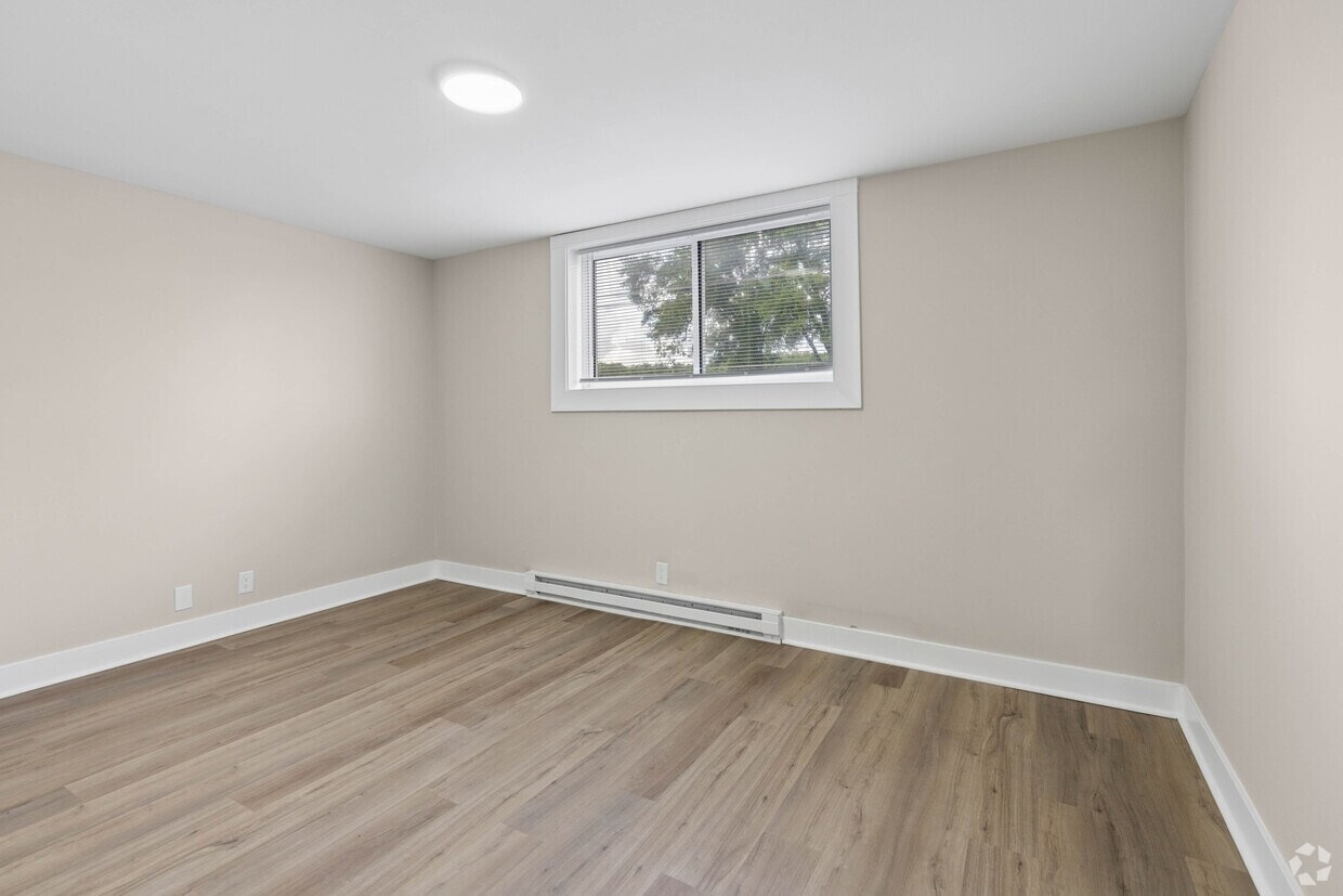 Lakeside Studio Apartments photo 14