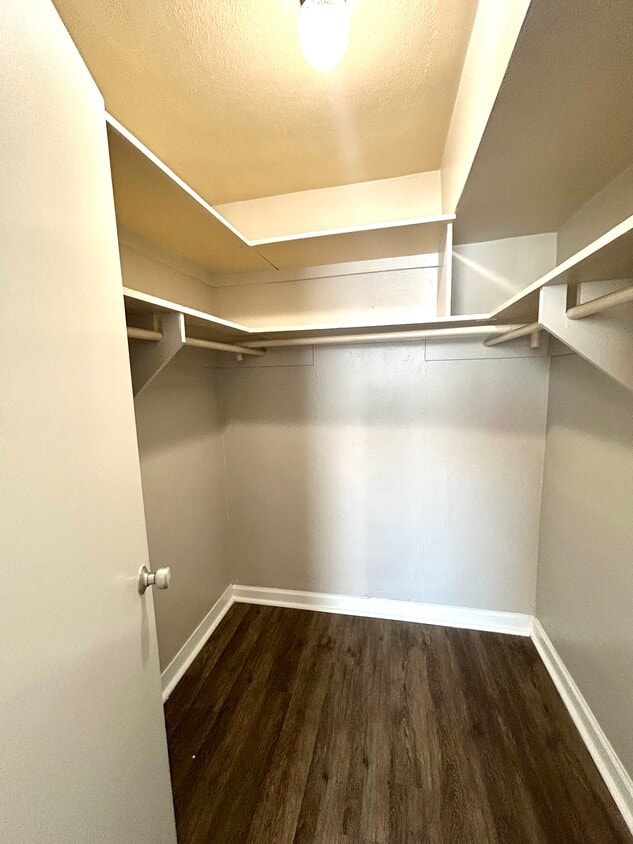 Continental Condos photo 44