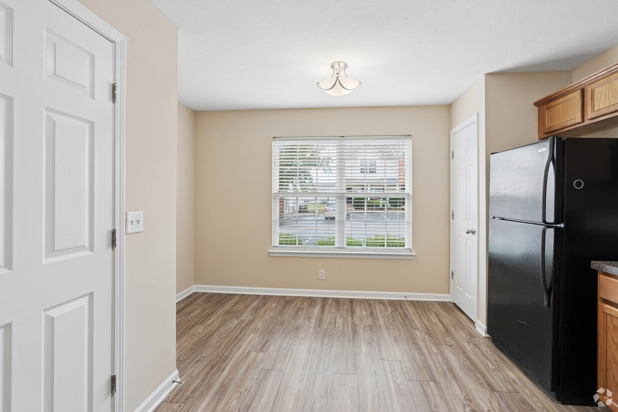 The Summit Townhomes photo 36