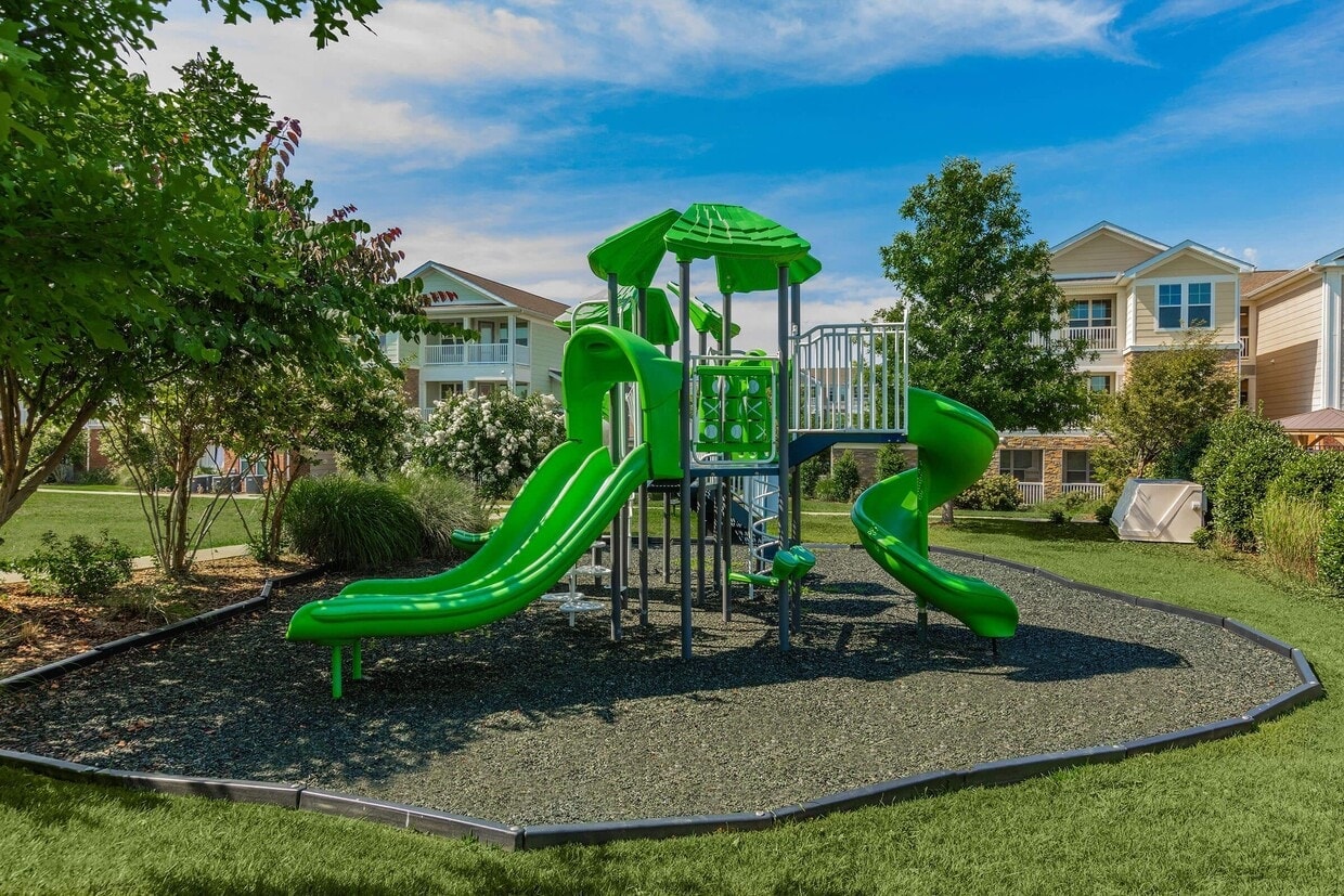 The Point at Waterford Crossing photo 32
