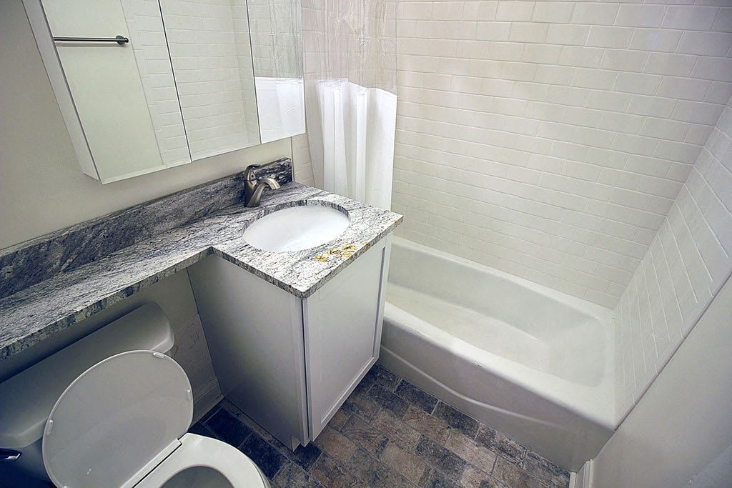 14 West Elm Apartments photo 14