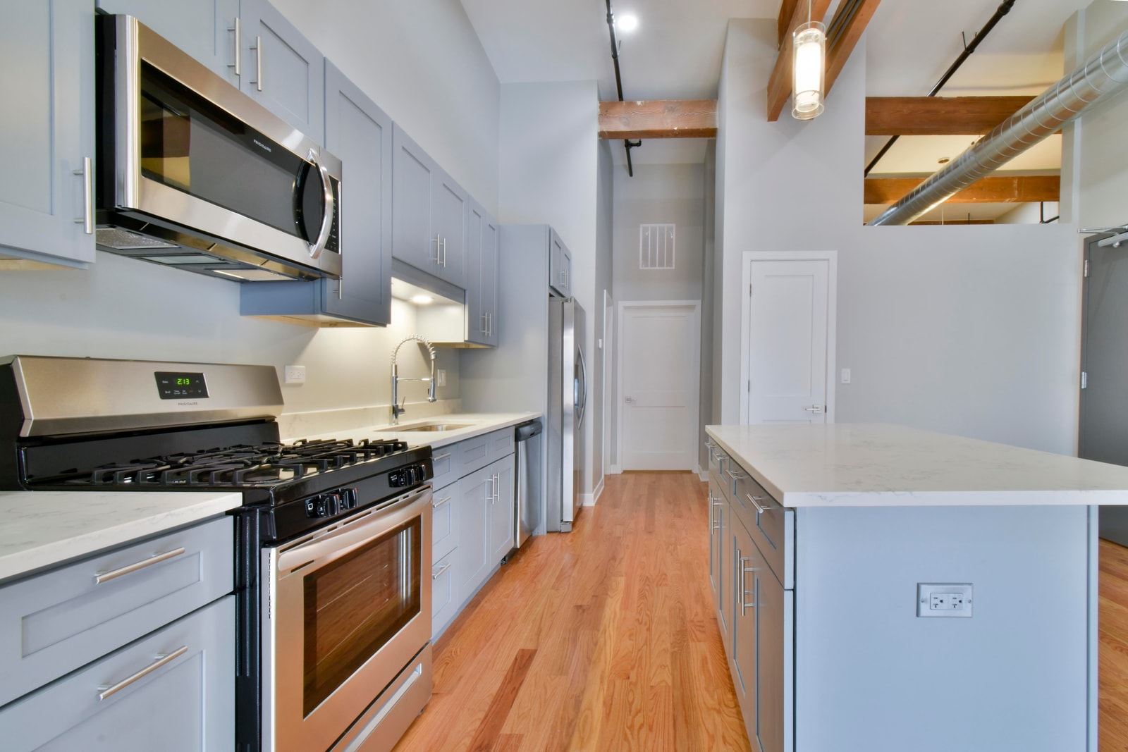 Hubbard Place photo 18