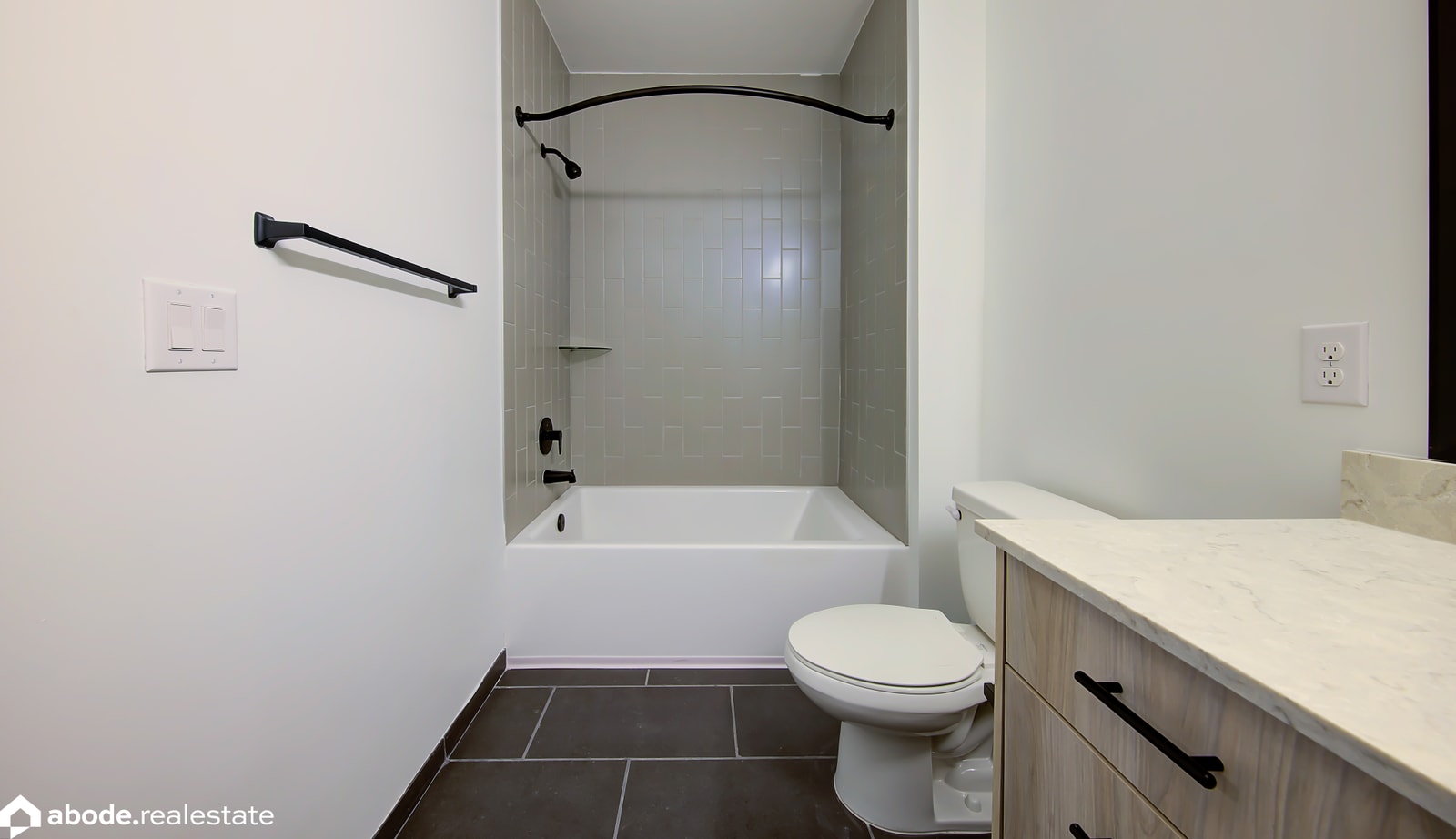 Abberly Riverwalk Apartment Homes photo 82