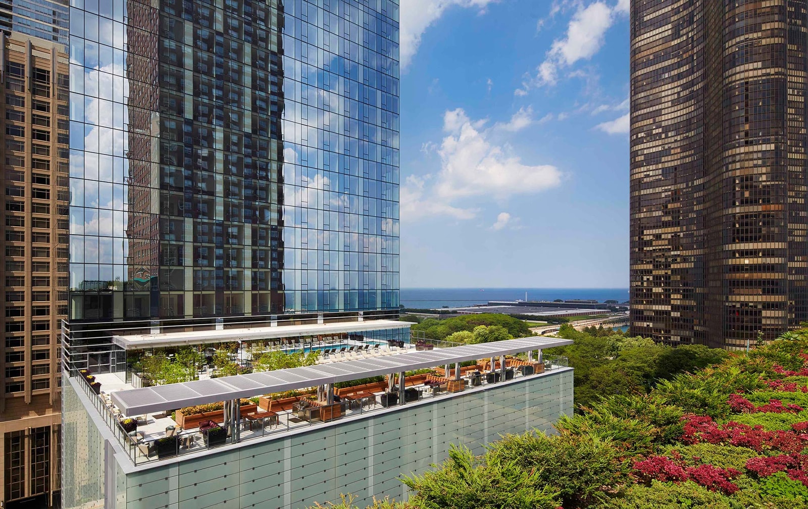 500 Lake Shore Drive photo 9